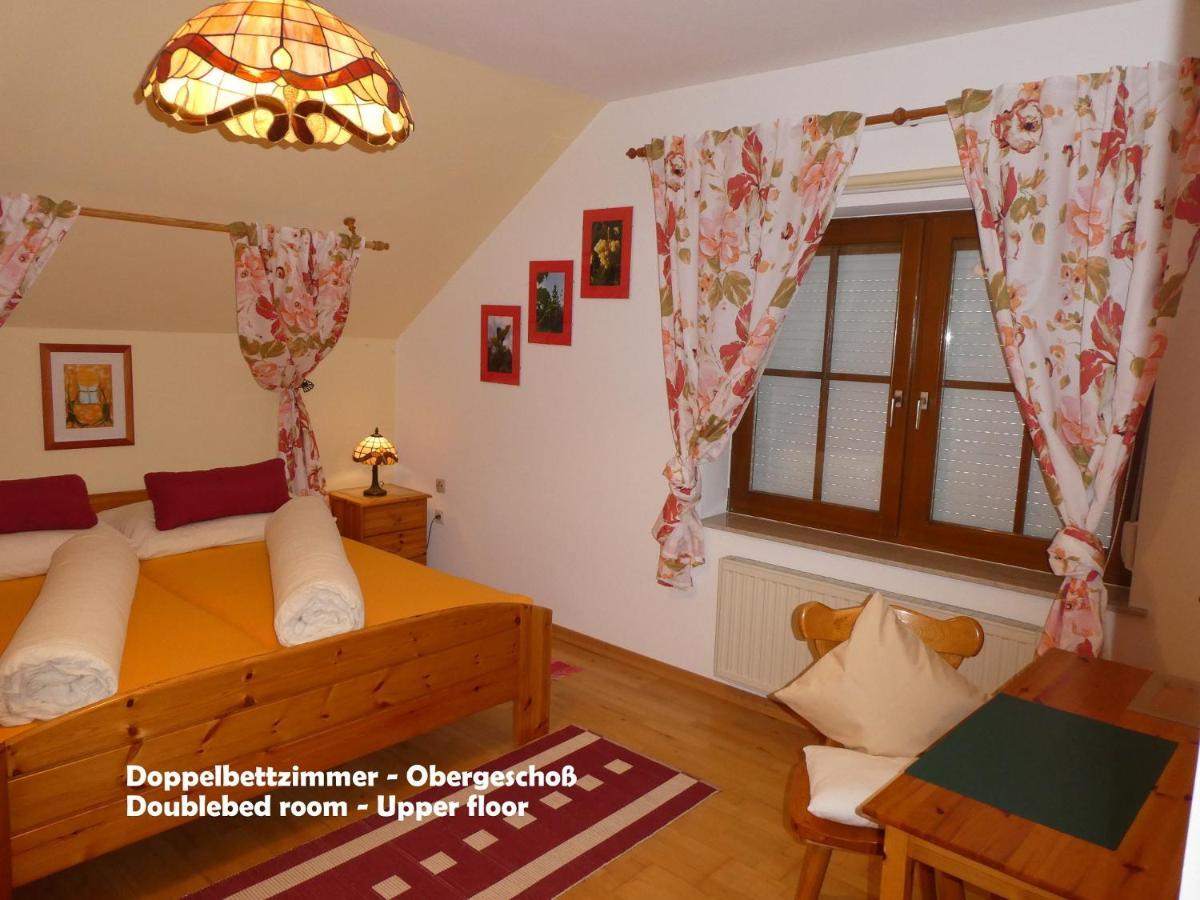 Gaestehaus Am Weinberg - Schlager Prinzersdorf エクステリア 写真